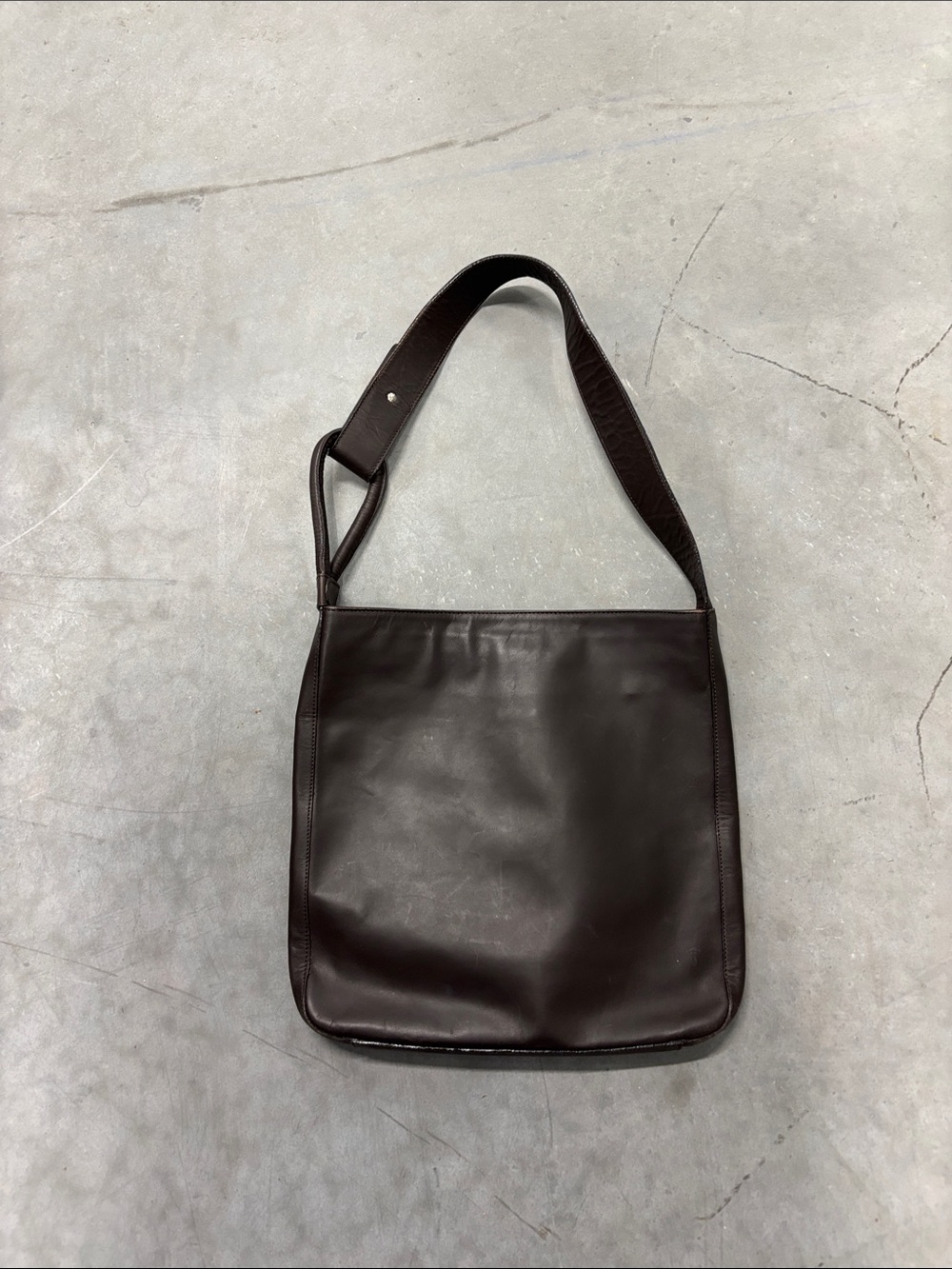 Sals fifth avenue leather bag